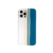Piili İphone 13 Gökkuşağı Lansman Kapak Beyaz